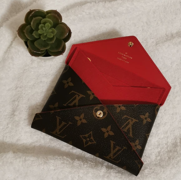 Louis Vuitton Kirigami Medium in Monogram - Picture 2 of 11